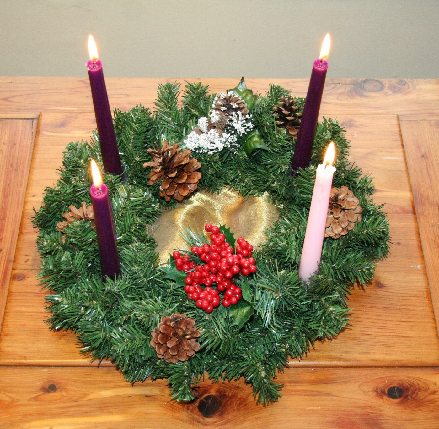 The Advent wreath is a familiar symbol that evokes a jubilant Christmas atmosphere