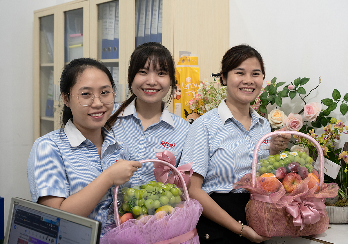 Rita Celebrates Vietnamese Womens Day 20 10 2