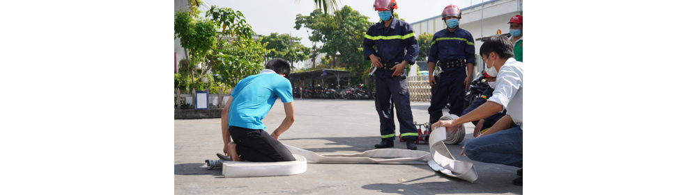 Training in fire Prevention and fighting 4